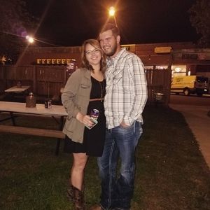 Meet your Posher, Dustin